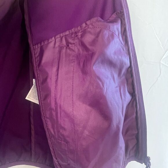 Uniqlo Women's Windbreaker Jacket in Rich Purple - size XS - Picture 6 of 8